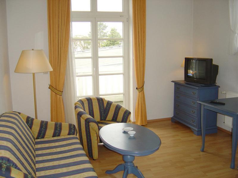 Altes Postamt By Rujana Apartment Binz Ngoại thất bức ảnh